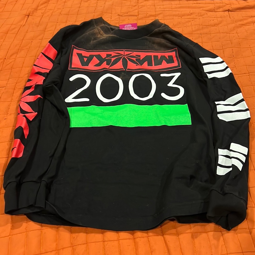 Graphic long sleeve T-shirt